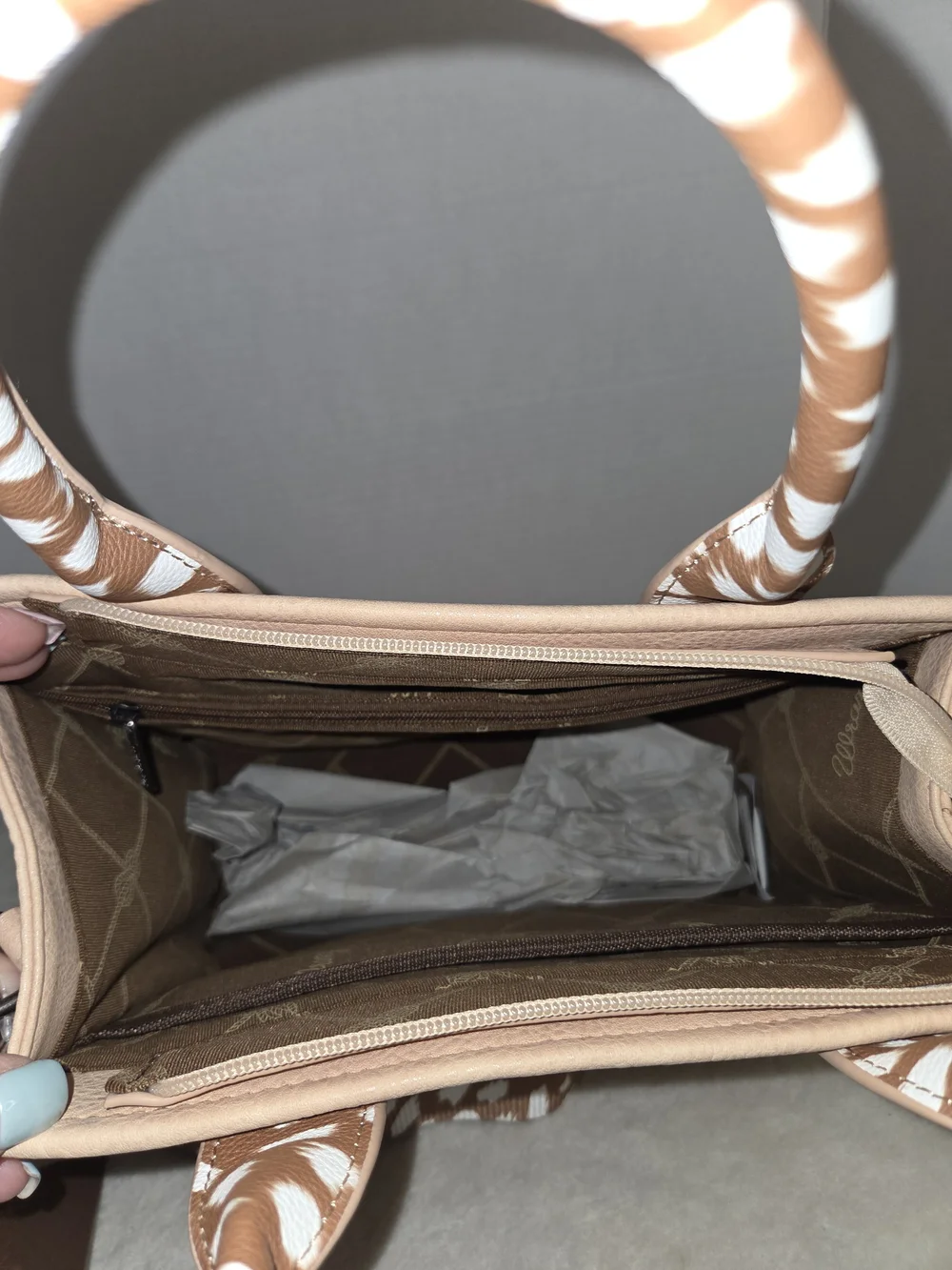 Wrangler Deer Print Concealed Carry Tote & Crossbody - Tan NWT